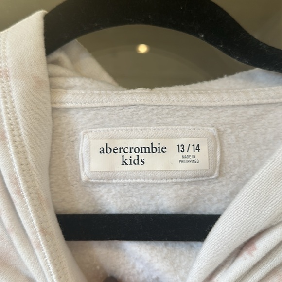 Abercrombie & Fitch Hoodie (girls) Size 13/14 - Picture 5 of 5